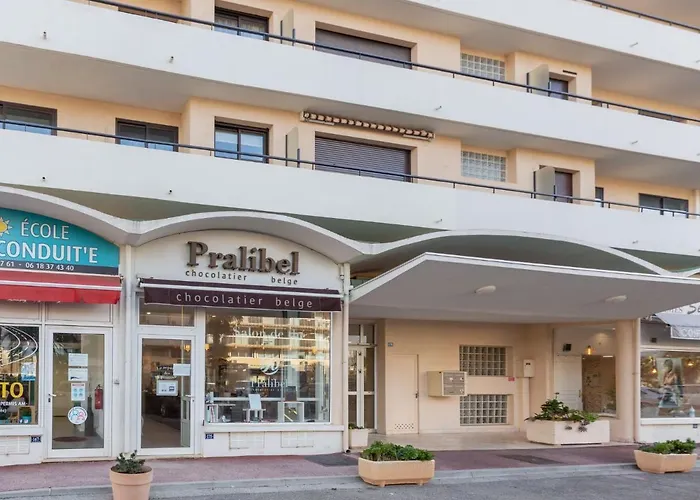 Le Grand Large-3 By Interhome